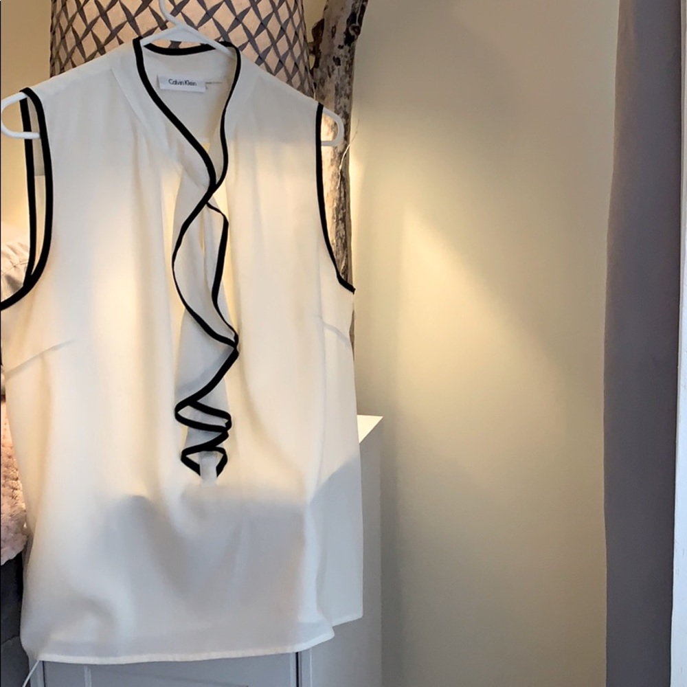 Loft blouse float and gorgeous